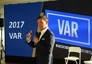 FIGC e DAZN ufficializzano il fischio d'inizio che porta il VAR in esclusiva sulla piattaforma live streaming