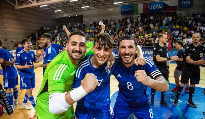 Italia venció a República Checa 6-5 en la eliminatoria para el Mundial