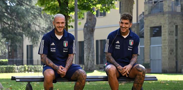 Di Lorenzo e Dimarco protagonisti della trasmissione ‘Azzurri Live’ sui social della FIGC: “Un sogno indossare questa maglia”