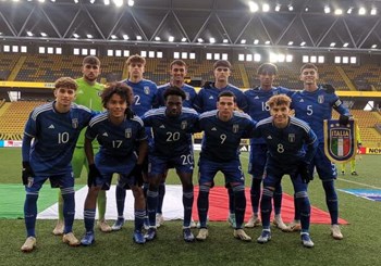 Qualificazioni europee, gli Azzurrini perdono 1-0 contro la Svizzera. Corradi: "Partita stregata". Ma con la Svezia basta il pari