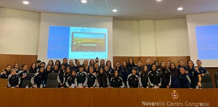 A Novarello l'incontro tra le Azzurrine e le ragazze del Baveno Calcio: