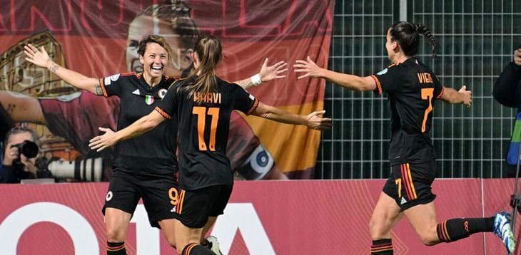 La Roma a Parigi per mantenere la vetta del girone: domani alle 21 al Parco dei Principi la sfida con il PSG