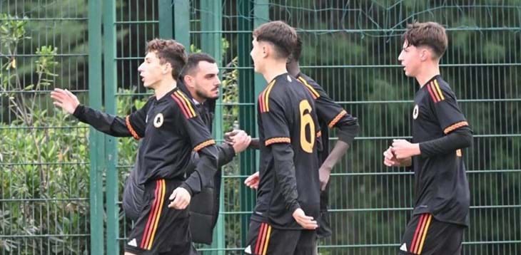 Under 15 Serie A e B, riflettori puntati su Fiorentina-Roma nel Girone C: Pettinari affronta Scala al Viola Park