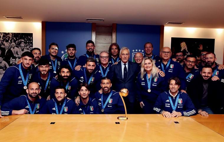 I vicecampioni del Mondo celebrati da Gravina in FIGC: “Argento risultato meraviglioso, Italbeach straordinaria”