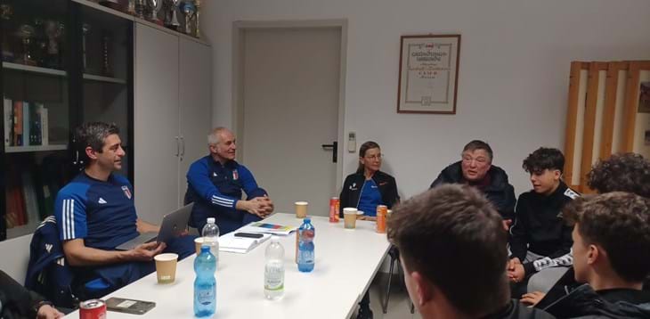 Lavoro sul campo e workshop - L'abbondanza a febbraio per Ast e Società altoatesine
