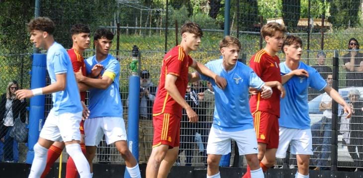 Under 17 Serie A e B, i campioni in carica della Roma si prendono il derby ed estromettono la Lazio dai play off