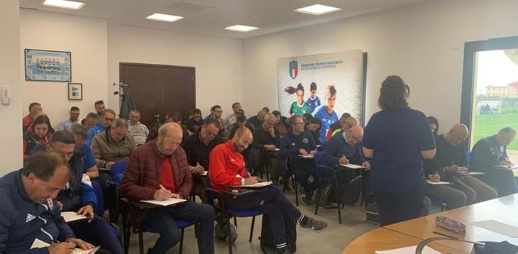 Corso di formazione per dirigenti di attività di base, d'Elia: