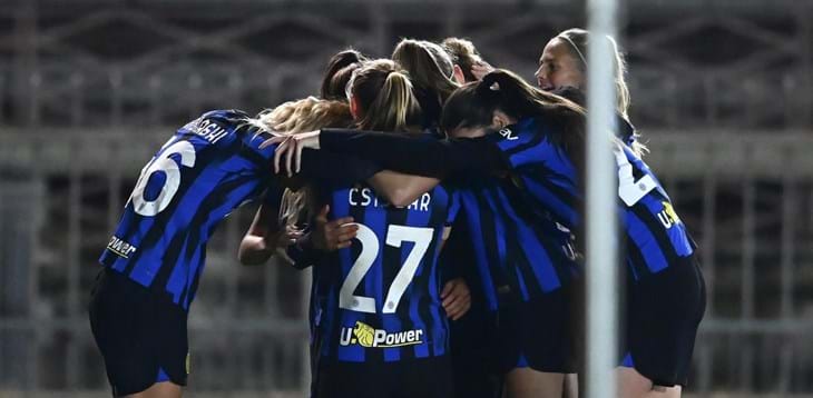 Roma, è Scudetto: l'Inter batte 2-0 la Juve e le giallorosse festeggiano senza giocare