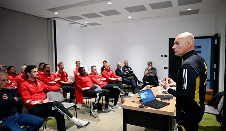 Master UEFA Pro, gli allievi alla Juventus per uno stage