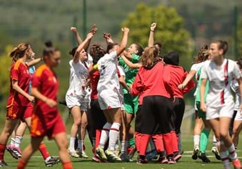 Capolavoro rossonero al Viola Park: il Milan supera 4-1 le campionesse in carica della Roma e conquista la sua prima finale