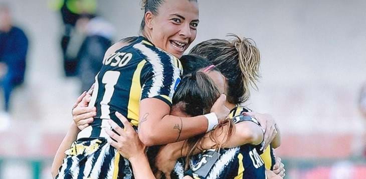 Doppietta di Cantore e gol di Echegini: nel posticipo la Juventus batte 3-1 la Roma