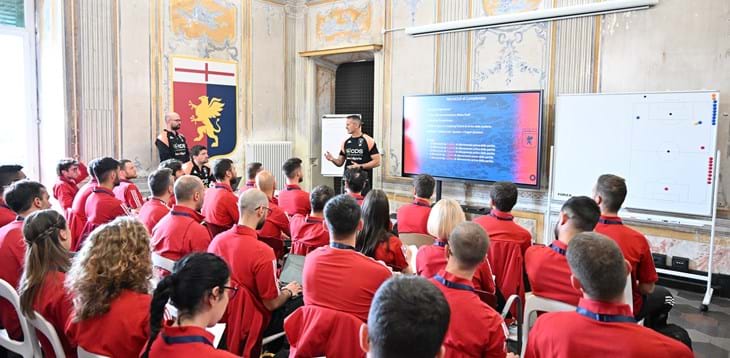 Gli allievi del corso per Preparatore atletico al Genoa per uno stage. Gilardino: “Orgoglioso che siate qui”