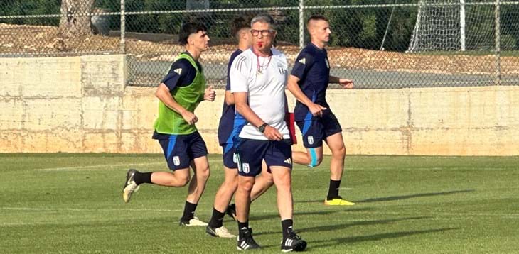 Gli Azzurrini cercano il pass anticipato ai quarti dell'Europeo con la Slovacchia. Favo: