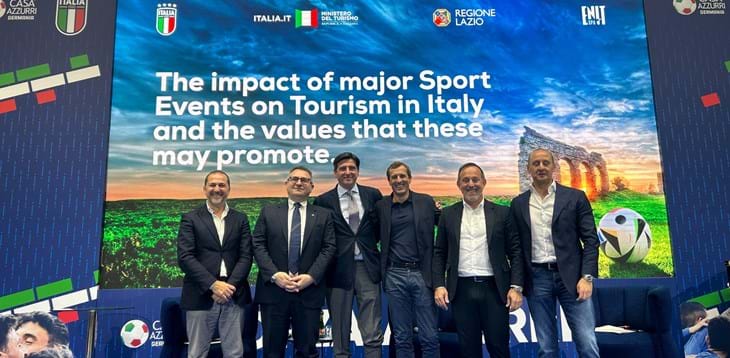 A Casa Azzurri un panel con Ministero del Turismo, Regione Lazio e FIGC: