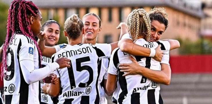 Juventus sola in vetta e a punteggio pieno. Pari tra Inter e Roma, successo Fiorentina