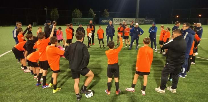 Il corso di aggiornamento dello staff Sgs nel centro sportivo del Bozner FC