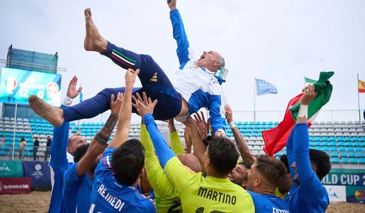 La festa degli Azzurri del beach che si qualificano al Mondiale