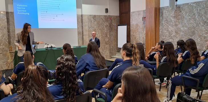 La Commissione Federale Antidoping e NADO Italia incontrano le Azzurrine dell’Under 17