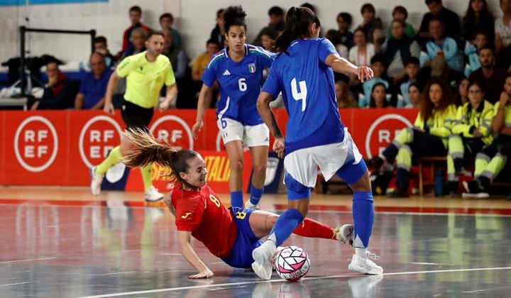 Azzurre sconfitte nel test in casa della Spagna