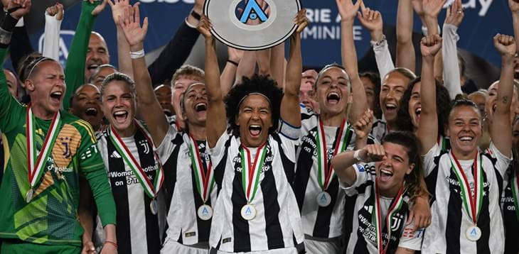 In 15mila all'Allianz Stadium a festeggiare Sara Gama e la Juventus campione d'Italia. Gioia bianconera, ma vince l'Inter: decide Bugeja