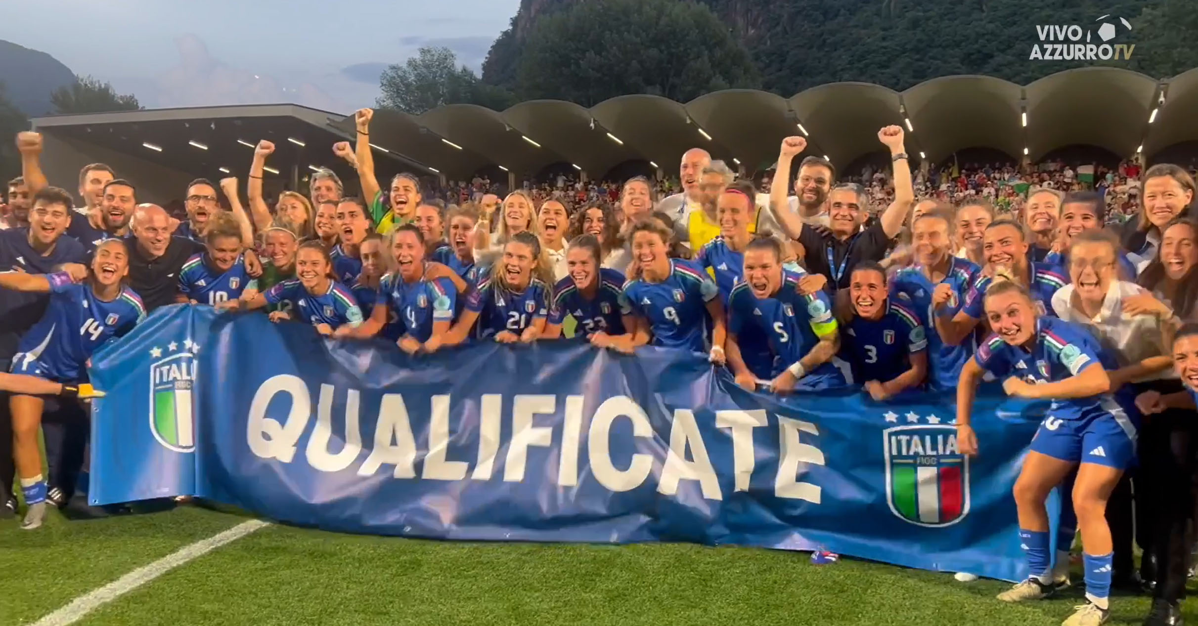Su Vivo Azzurro TV 'EURO 2025: il film della qualificazione'