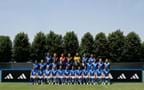 Azzurre al campo 'Gianluca Vialli' per la foto ufficiale. In serata il volo per la Svizzera: inizia l’avventura a EURO 2025