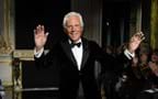È morto Giorgio Armani, la FIGC lo ricorderà prima di Italia-Estonia. Gravina: “Ha sempre puntato all’eccellenza, è stato un vero e proprio orgoglio nazionale”