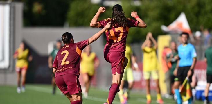 Volata per gli ultimi due posti della Final Four: Roma e Sassuolo si contendono la vetta del Gruppo C, diretta su Sky Sport Uno come per Juve-Napoli