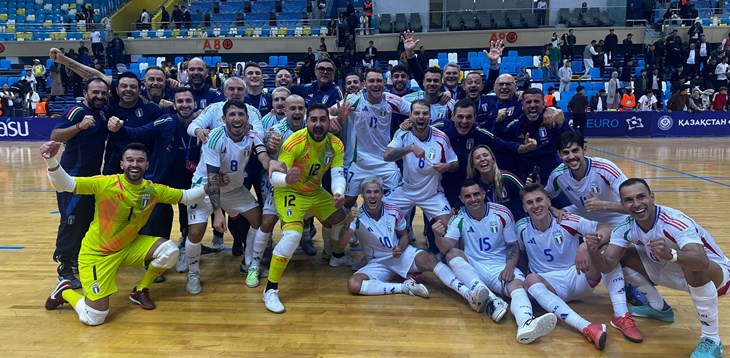 È tornata una grande Italfutsal: Kazakistan ko ai rigori! La qualificazione a Futsal EURO 2026 è realtà. Gravina: "Complimenti a tutti" | FIGC
