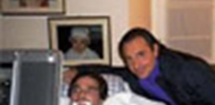 L’Italia gioca con il lutto al braccio per ricordare Stefano Borgonovo