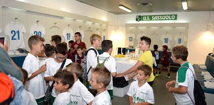 Reggio Emilia Città Azzurra: i bambini delle scuole calcio in visita al ‘Mapei Stadium’