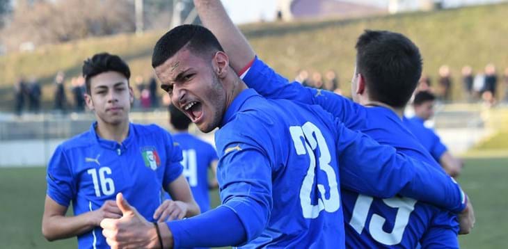 Il 26 agosto esordio con l'Inghilterra al St George's Park International Tournament
