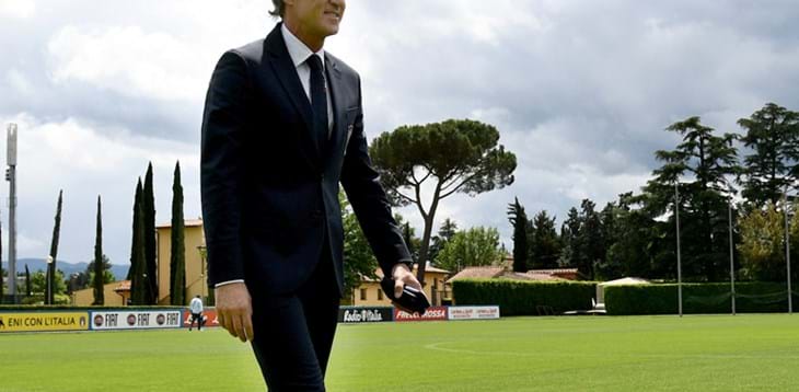 Azzurri da stasera in ritiro a Coverciano. Definito lo staff del ct Mancini