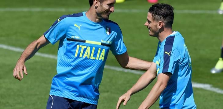 La Nazionale si allena sotto il sole: assente Buffon, lavoro differenziato per Candreva