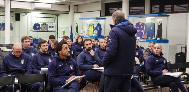 Ultima settimana di lezione del 2018 a Coverciano: in aula aspiranti preparatori atletici e allenatori professionisti