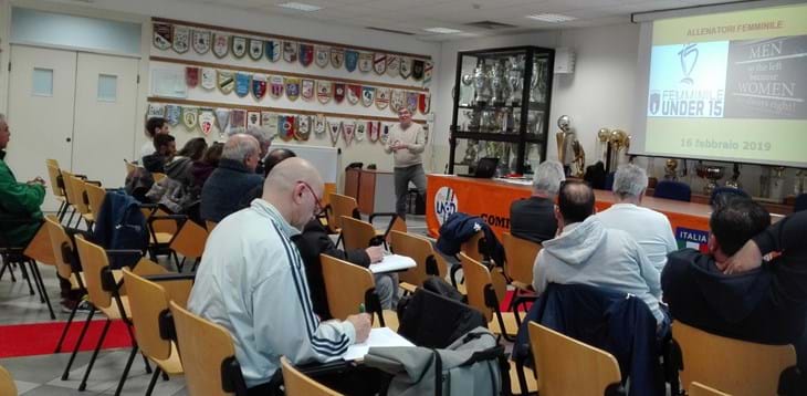 Incontro Formazione calcio femminile