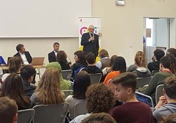 Euro Under 21 Italia 2019: a Trieste gli studenti incontrano Costacurta e Stefani
