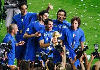 Buon compleanno a Simone Perrotta, che compie 37 anni!