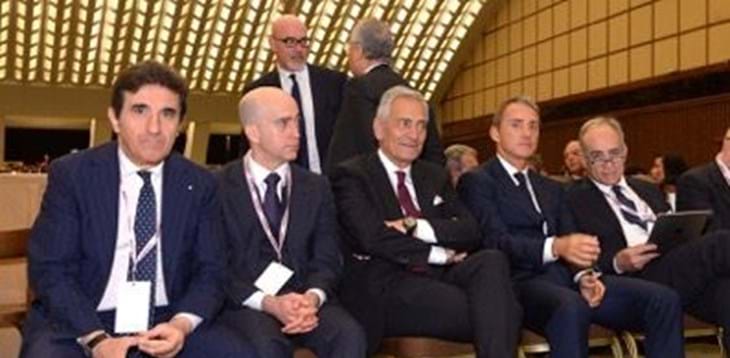 Oltre cinquemila bambini e ragazzi da Papa Francesco: “Il calcio è il gioco più bello del mondo”