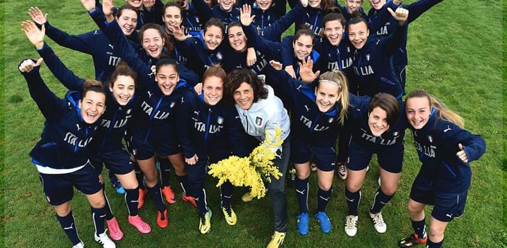 La FIGC scende in campo per la Festa della Donna con la 4ª edizione di ‘Azzurre per un giorno’