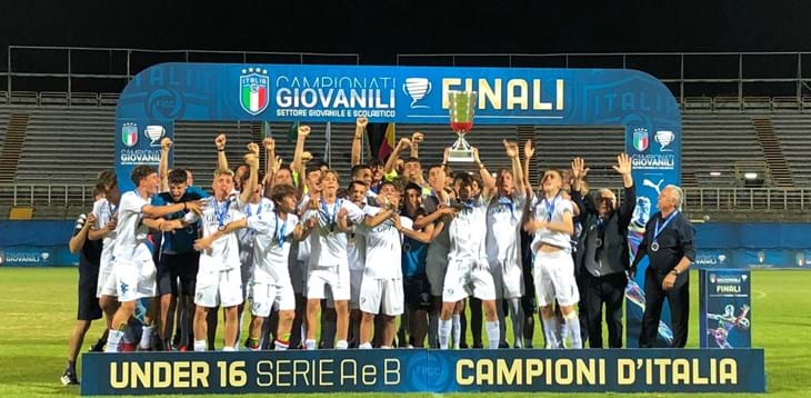Spettacolare finale scudetto, l'Empoli batte l'Inter e si laurea Campione d'Italia