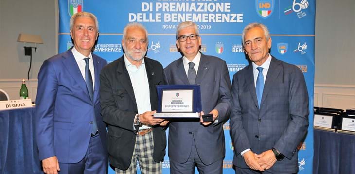 Benemerenze Sportive: premiato il Coordinatore del Settore Giovanile Scolastico F.I.G.C. Lombardia prof. Giuseppe Terraneo